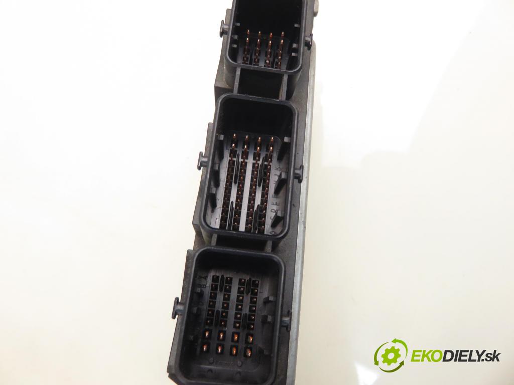CITROEN C4 I (LC_) HB 2005 80,00 1.6 16V - NFU (TU5JP4) 1587,00 Riadiaca jednotka Motor 9653476880 ; 9652552380 ; 0261208491