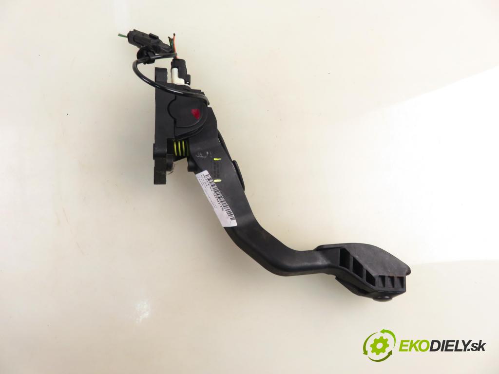 CITROEN C4 I (LC_) HB 2005 80,00 1.6 16V - NFU (TU5JP4) 1587,00 potenciometr plynového pedálu 0280755001 ; 9650889180 (Pedály)