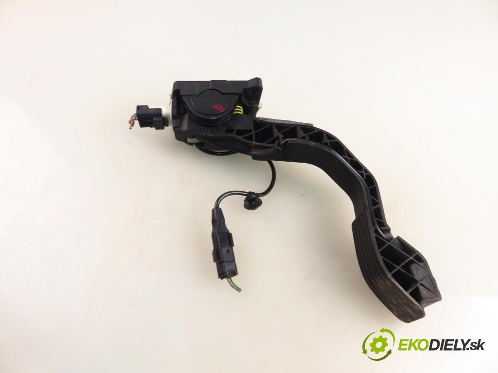 CITROEN C4 I (LC_) HB 2005 80,00 1.6 16V - NFU (TU5JP4) 1587,00 potenciometr plynového pedálu 0280755001 ; 9650889180 (Pedály)