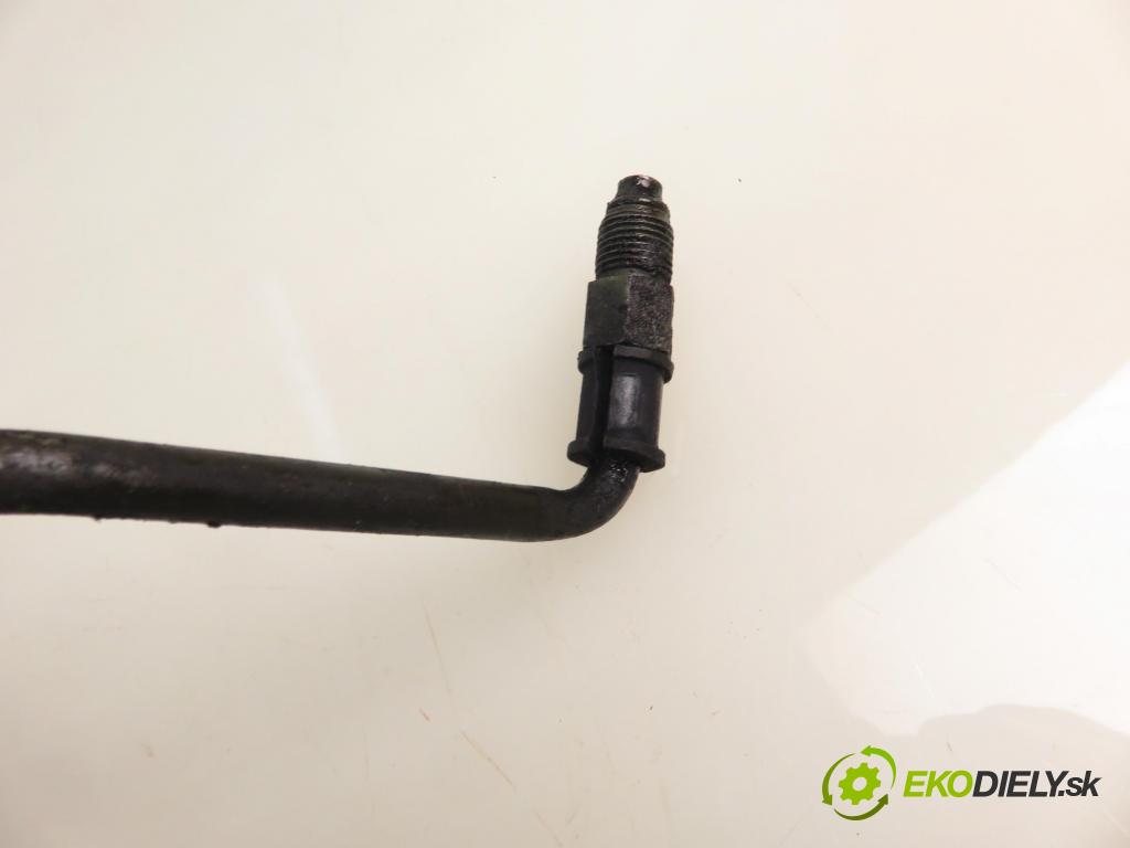 RENAULT SCENIC I (JA0/1_) MINIVAN 2002 75,00 1.9 dCi 102 - F9Q 732 1870,00 trubka / Rúra servočerpadlo 7700419863 ; 7700419863B