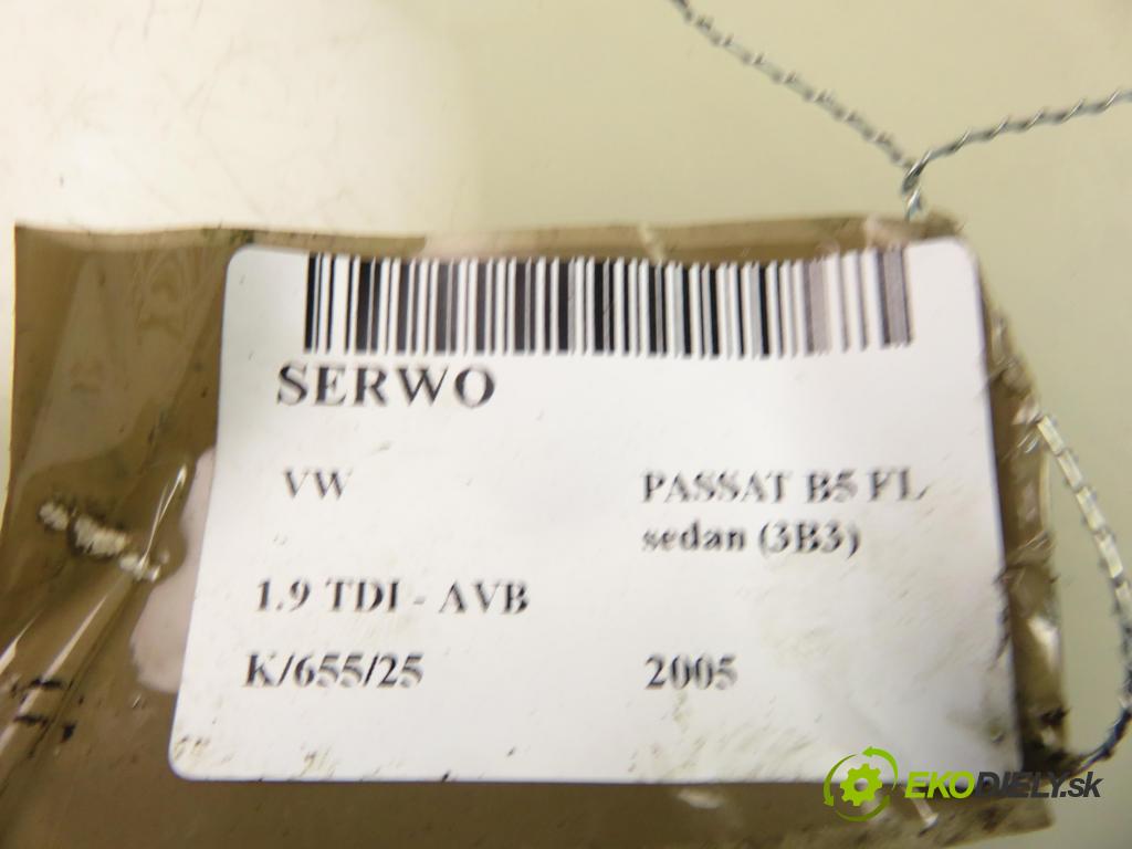 VW PASSAT B5.5 (3B3) SEDAN 2005 74,00 1.9 TDI PD 101 - AVB 1896,00 posilovač 3B0614105B (Servočerpadlá, pumpy řízení)