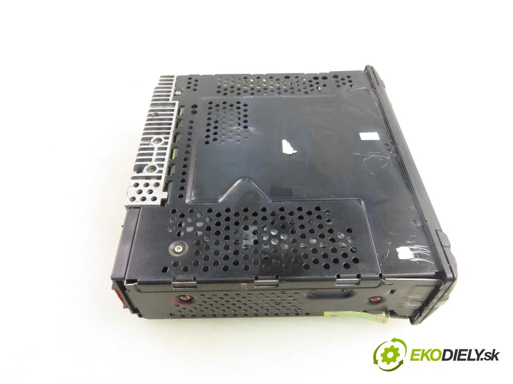 MERCEDES-BENZ KLASA A (W168) HB 2003 70,00 A 170 CDI 95 - OM 668.942 1689,00 RADIO Modul 1708200386