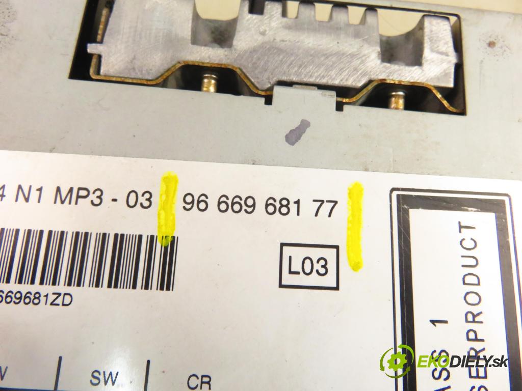 CITROEN C5 III (RD_) LIFTBACK 2010 0,00 2.0 HDi 140 - RHF (DW10BTED4) 1997,00 RADIO CD 9666968177