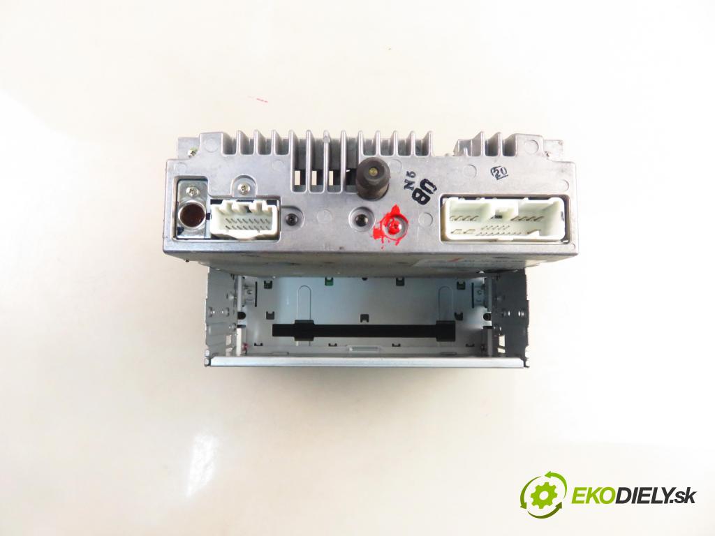 MAZDA 626 V (GF) LIFTBACK 2001 85,00 2 - FS 1991,00 RADIO BL4C669S0