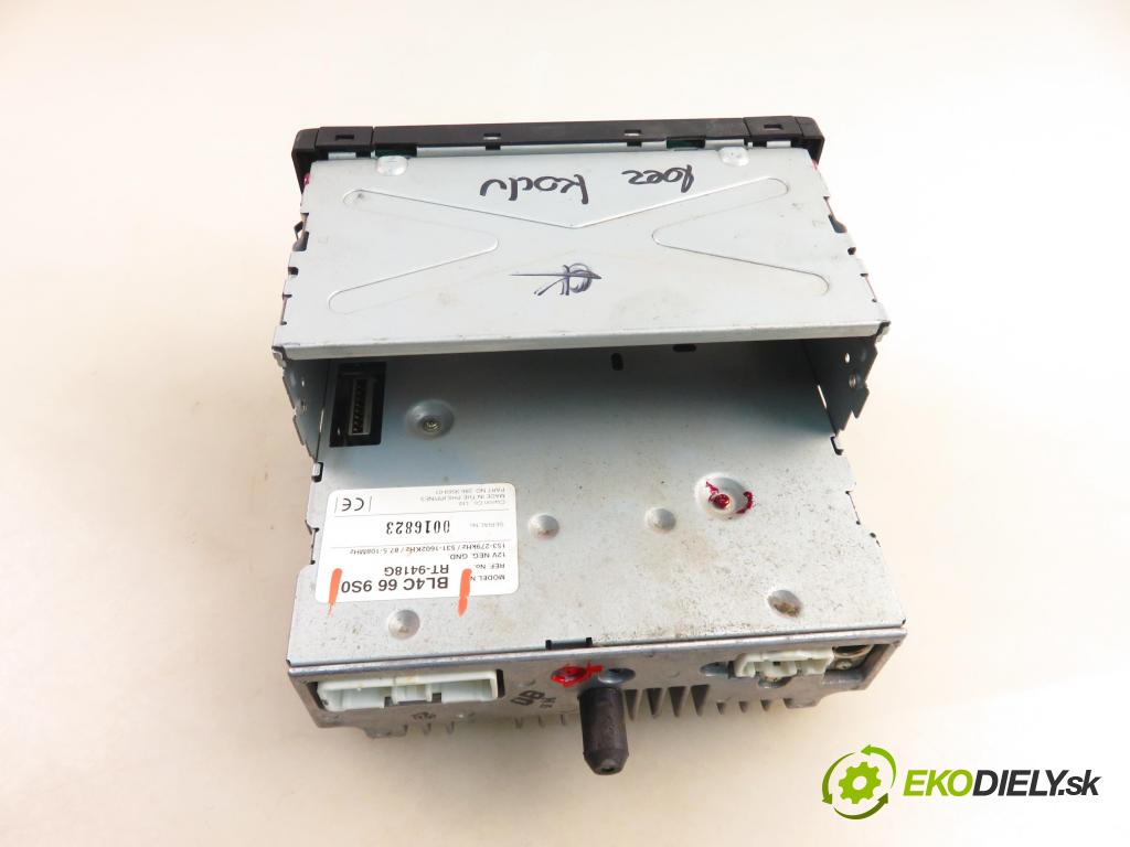 MAZDA 626 V (GF) LIFTBACK 2001 85,00 2 - FS 1991,00 RADIO BL4C669S0