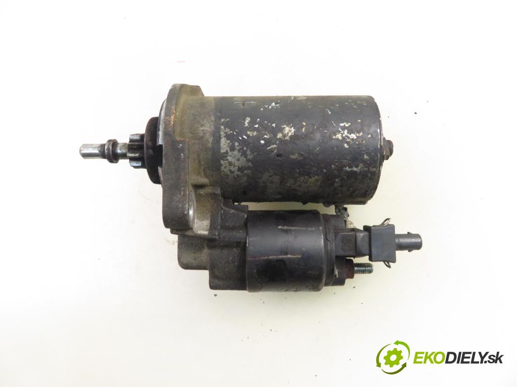 VW GOLF III Variant (1H5) KOMBI 1996 74,00 1.6 - AEK 1595,00 startér 020911023N (Startér)