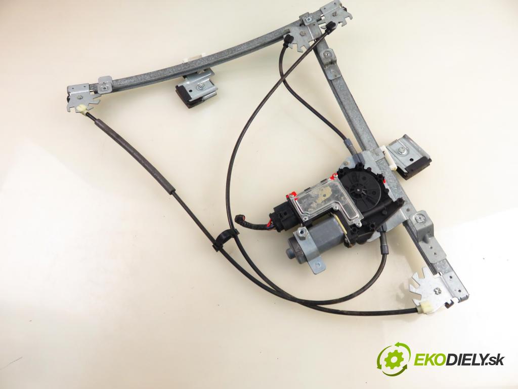 VW POLO (6N2) HB 2001 44,00 1.4 60 - AKK 1390,00 mechanismus oken PPE 3D