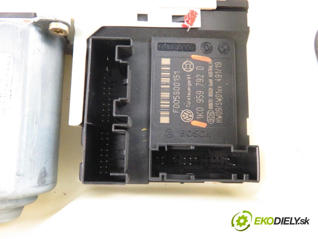 SEAT ALTEA (5P1) HB 2005 75,00 1.6 102 1595,00 mechanismus oken PPE 1K0959792D ; 5P0837402A