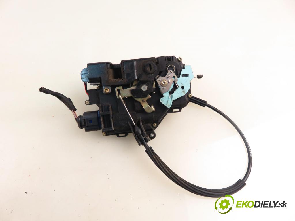 SEAT ALTEA (5P1) HB 2005 75,00 1.6 102 1595,00 zámok LTE 7L0839015
