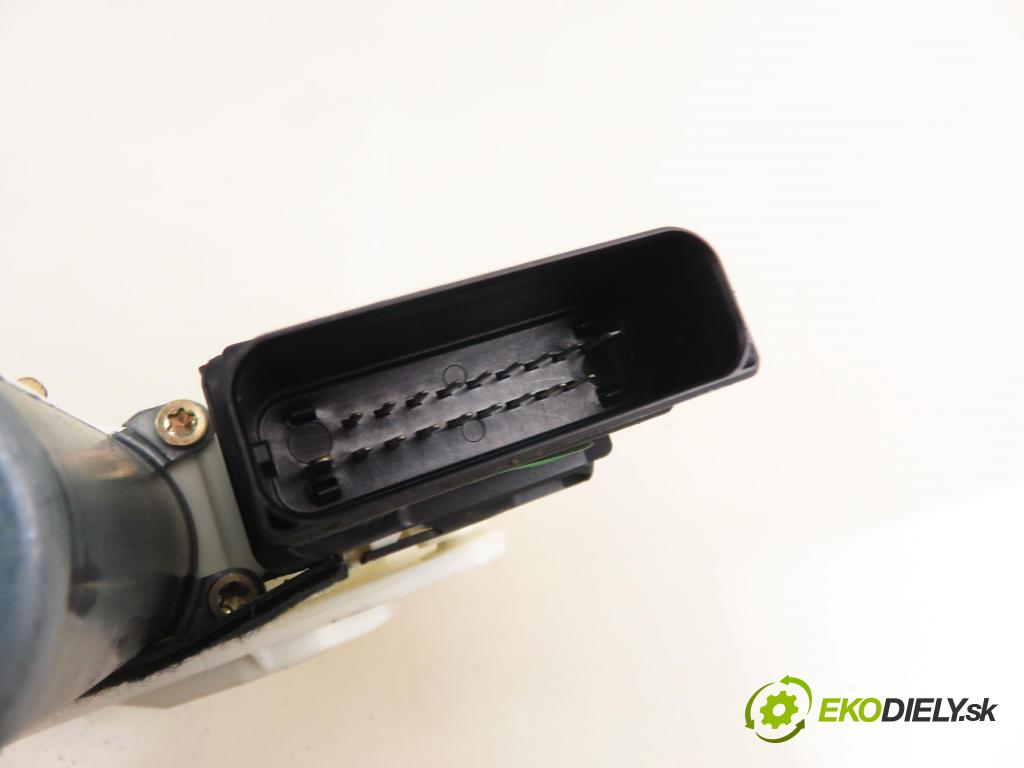SEAT ALTEA (5P1) HB 2005 75,00 1.6 102 1595,00 mechanismus oken LTE 1K0959703B