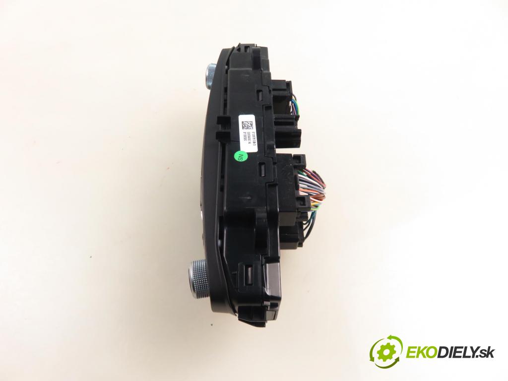 FORD B-MAX (JK) MINIVAN 2014 66,00 1.4 - SPJD 1388,00 Panel kúrenia KLIMATRONIK AV1T18C612DJ