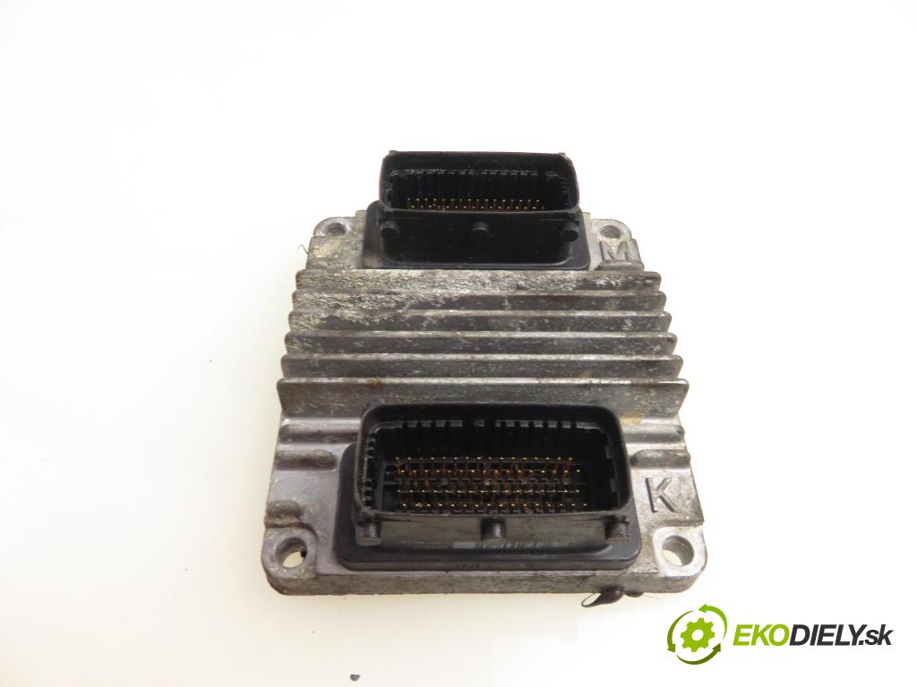 OPEL ASTRA G liftback (T98) HB 2002 62,00 1.6 8V - Z 16 SE 1598,00 Riadiaca jednotka Motor 12214860