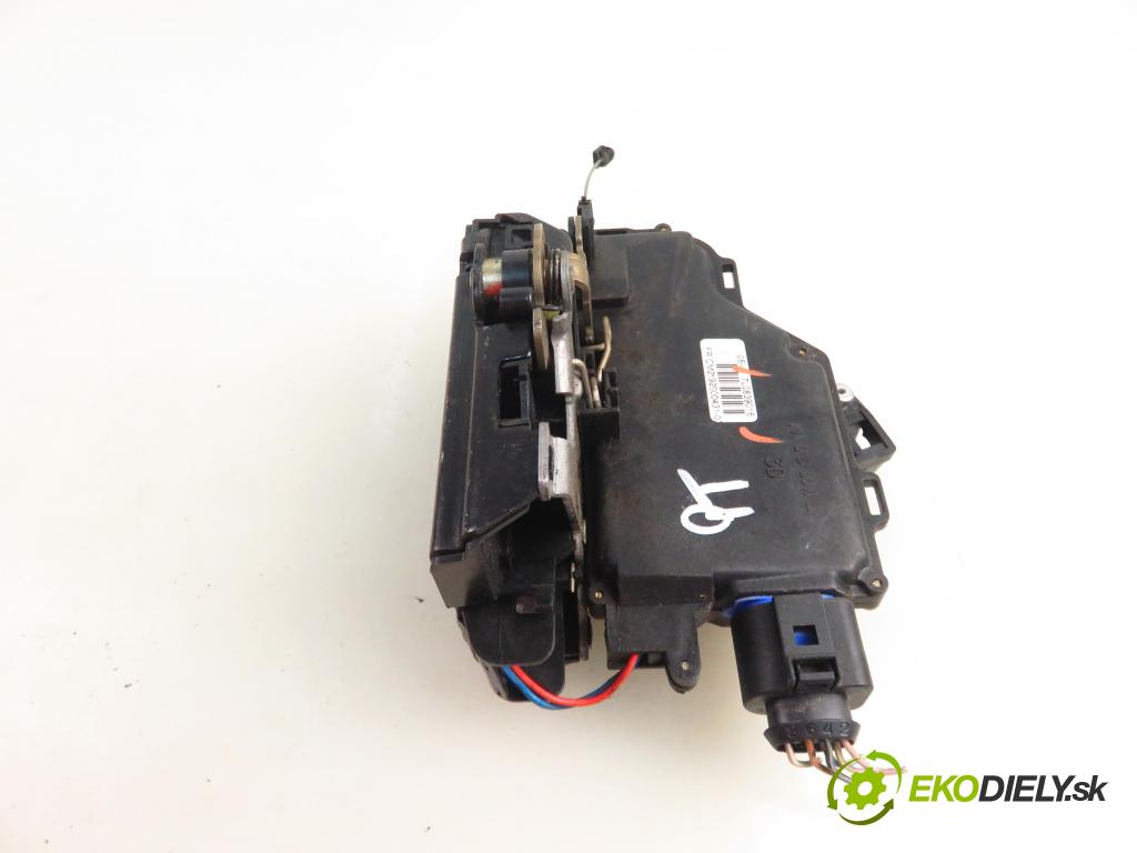 SEAT ALTEA (5P1) HB 2005 75,00 1.6 102 1595,00 zámok PTE 7L0839016