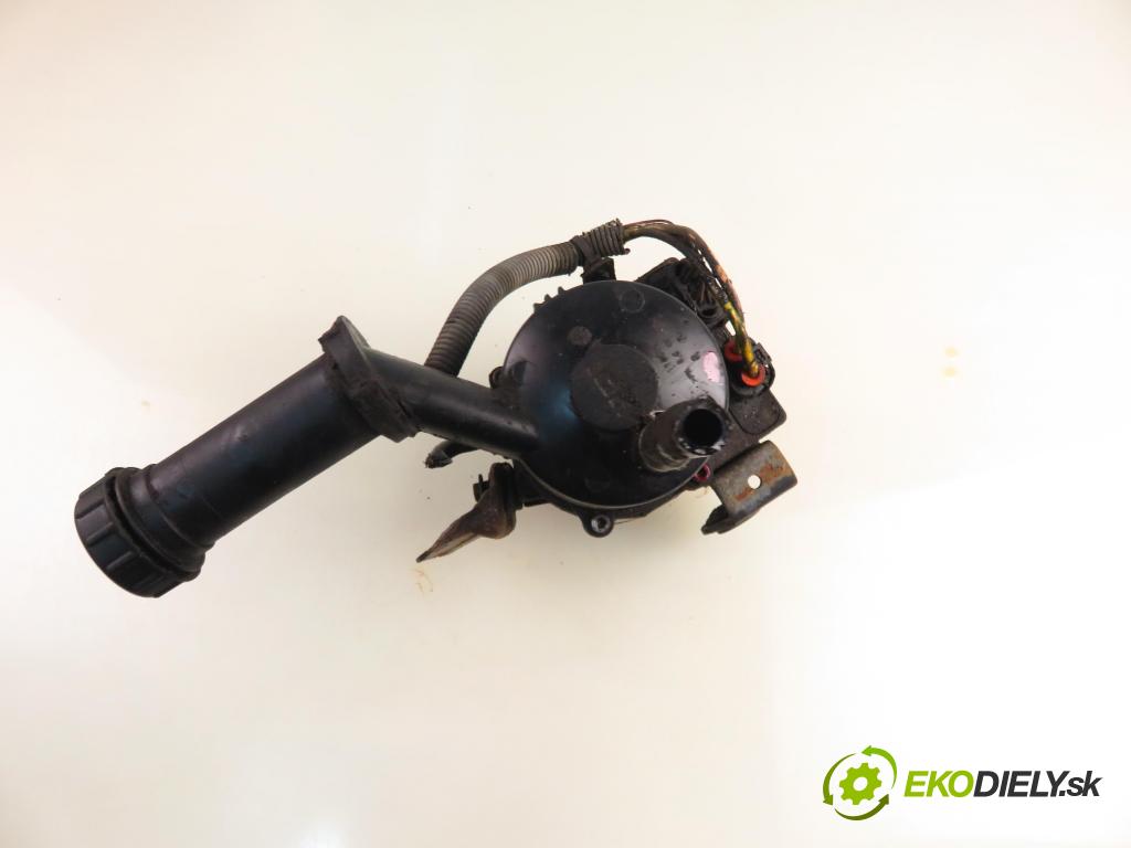 CITROEN C4 I (LC_) HB 2005 80,00 1.6 16V - NFU (TU5JP4) 1587,00 Pumpa servočerpadlo 9681545980