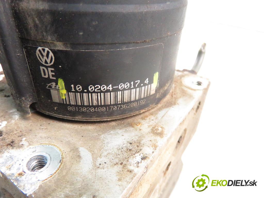 VW GOLF III Variant (1H5) KOMBI 1996 74,00 1.6 - AEK 1595,00 Pumpa ABS 3A0907379 ; 10094603003 ; 10020400174 (Pumpa ABS)
