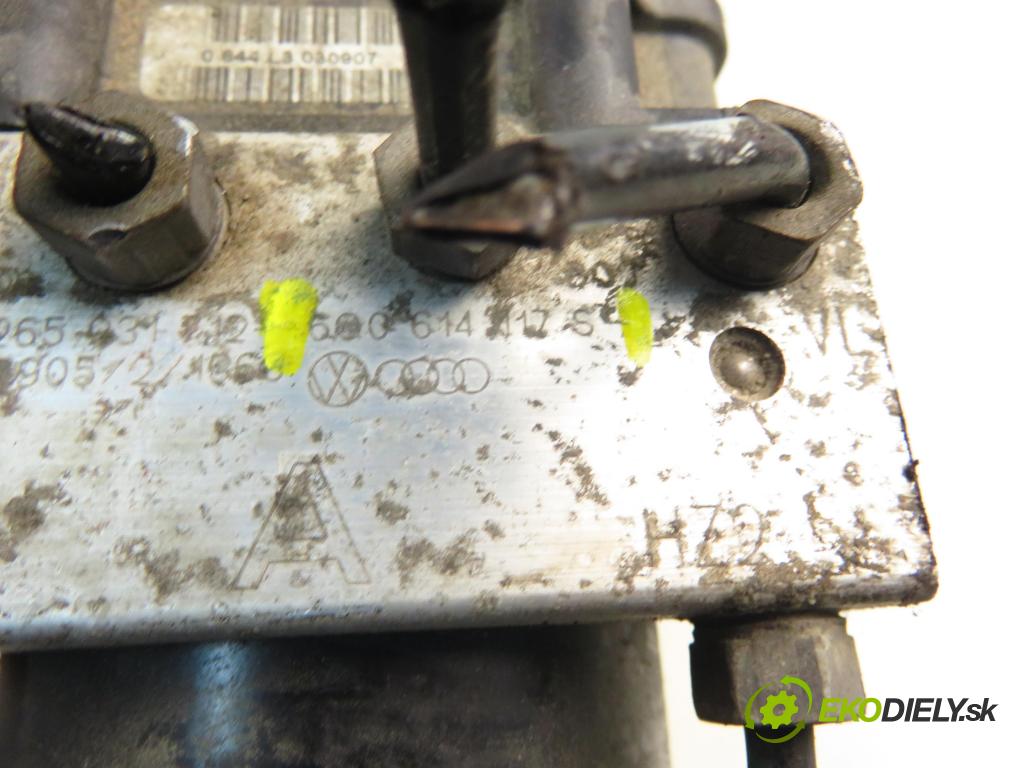 SEAT IBIZA III (6L1) HB 2007 74,00 1.9 TDI - BMT 1896,00 Pumpa ABS 0265800511 ; 6Q0907379AF ; 6Q0614117S (Pumpa ABS)