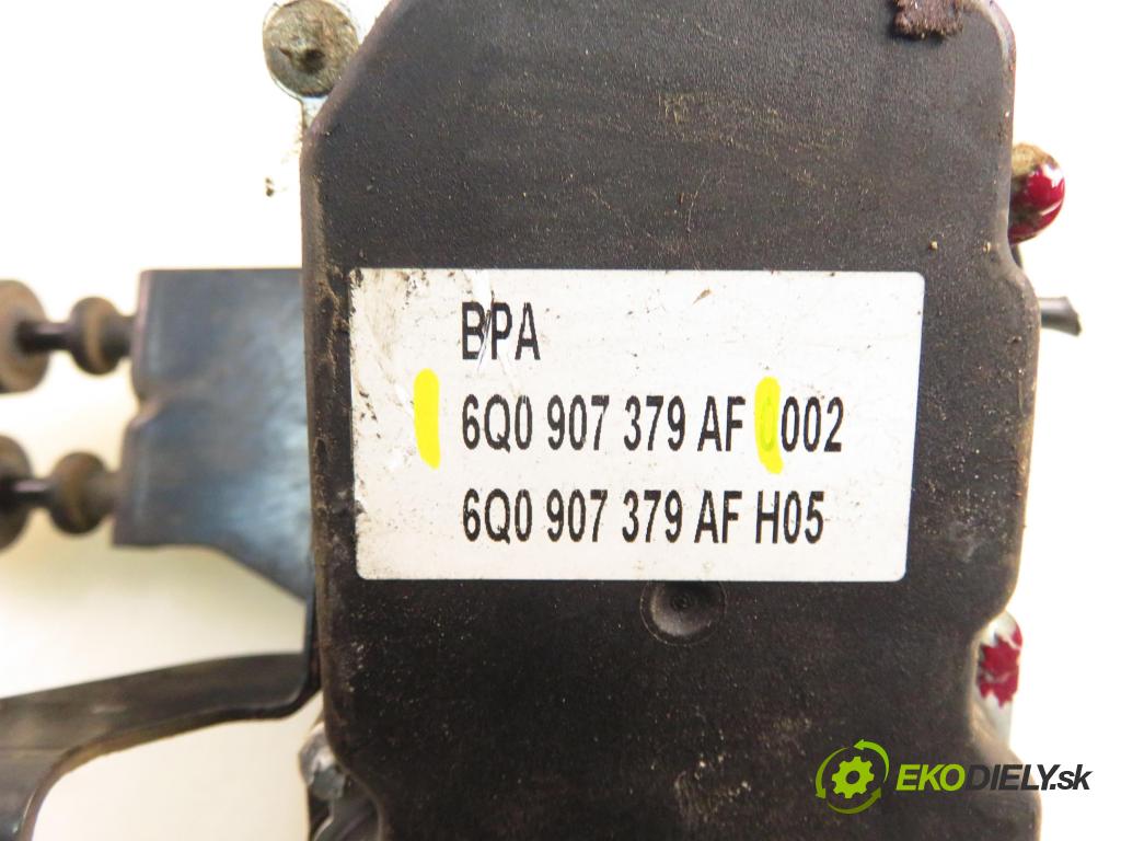 SEAT IBIZA III (6L1) HB 2007 74,00 1.9 TDI - BMT 1896,00 Pumpa ABS 0265800511 ; 6Q0907379AF ; 6Q0614117S (Pumpa ABS)