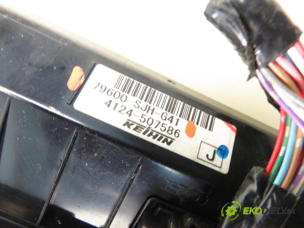 HONDA FR-V (BE) MINIVAN 2006 103,00 2.2 i CTDi 140 - N22A1 2204,00 Panel kúrenia KLIMATRONIK 79600SJHG41