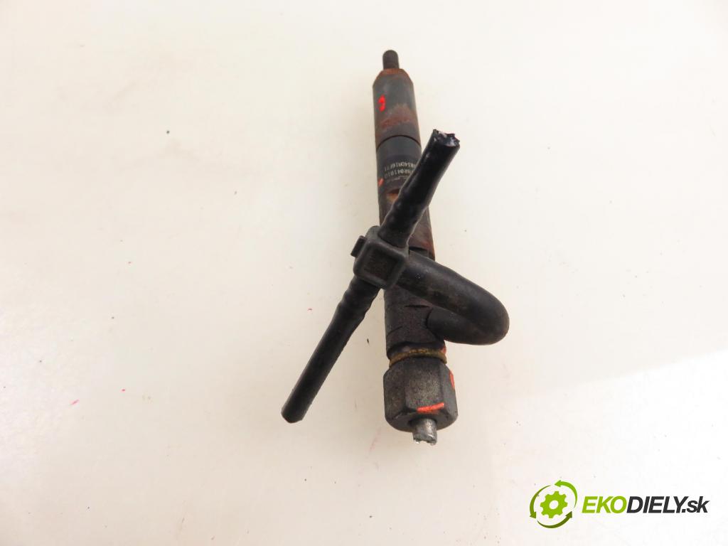 RENAULT CLIO II (BB_, CB_) HB 2003 42,00 1.5 dCi 1461,00 vstrekovač 8200553570 ; 8200049876 ; EJBR04101D (Vstrekovač paliva)