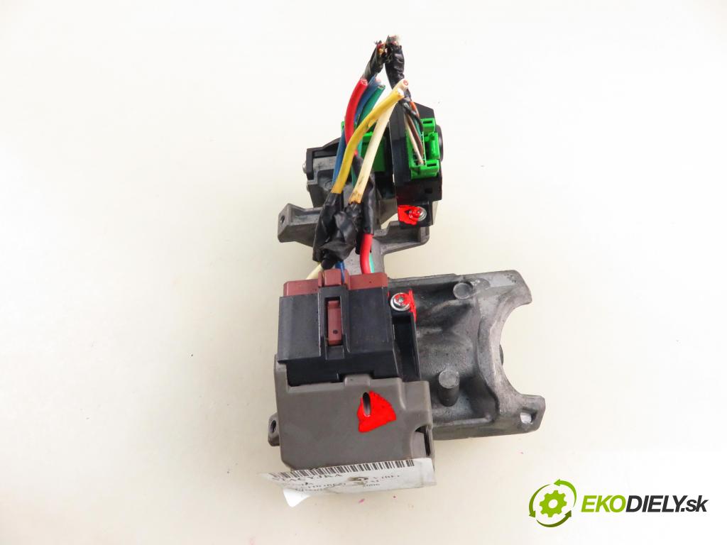 HONDA FR-V (BE) MINIVAN 2006 103,00 2.2 i CTDi 140 - N22A1 2204,00 spinačka 25001031905A (Spínacia skrinka)