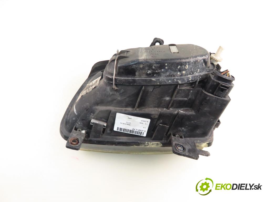 VW POLO (6N2) HB 2001 44,00 1.4 60 - AKK 1390,00 světlo PP 6N1941016AD