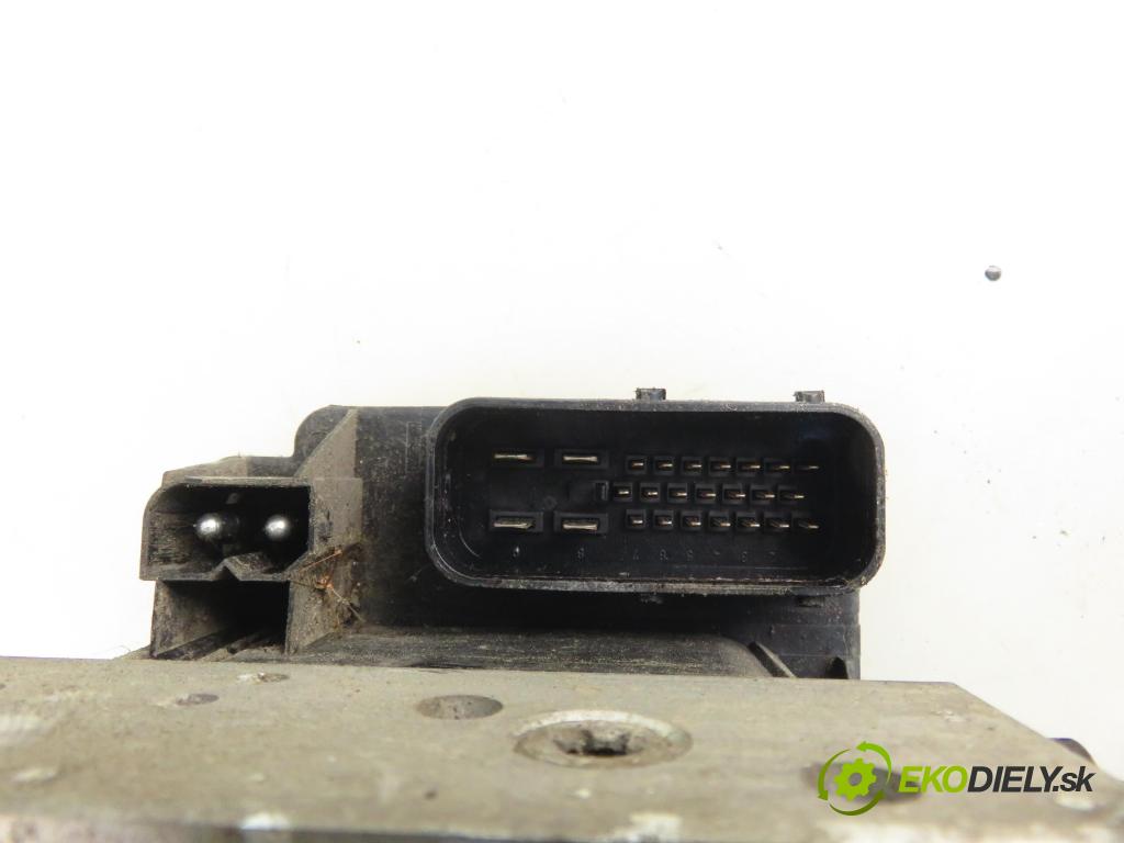 OPEL MOVANO Platforma / podwoyie (X70) KABINA/PLATFORMA 2001 84,00 2.8 DTI 114 SOFIM - S9W 702 2799,00 Pumpa ABS 10094614033 ; 8200036532B (Pumpa ABS)