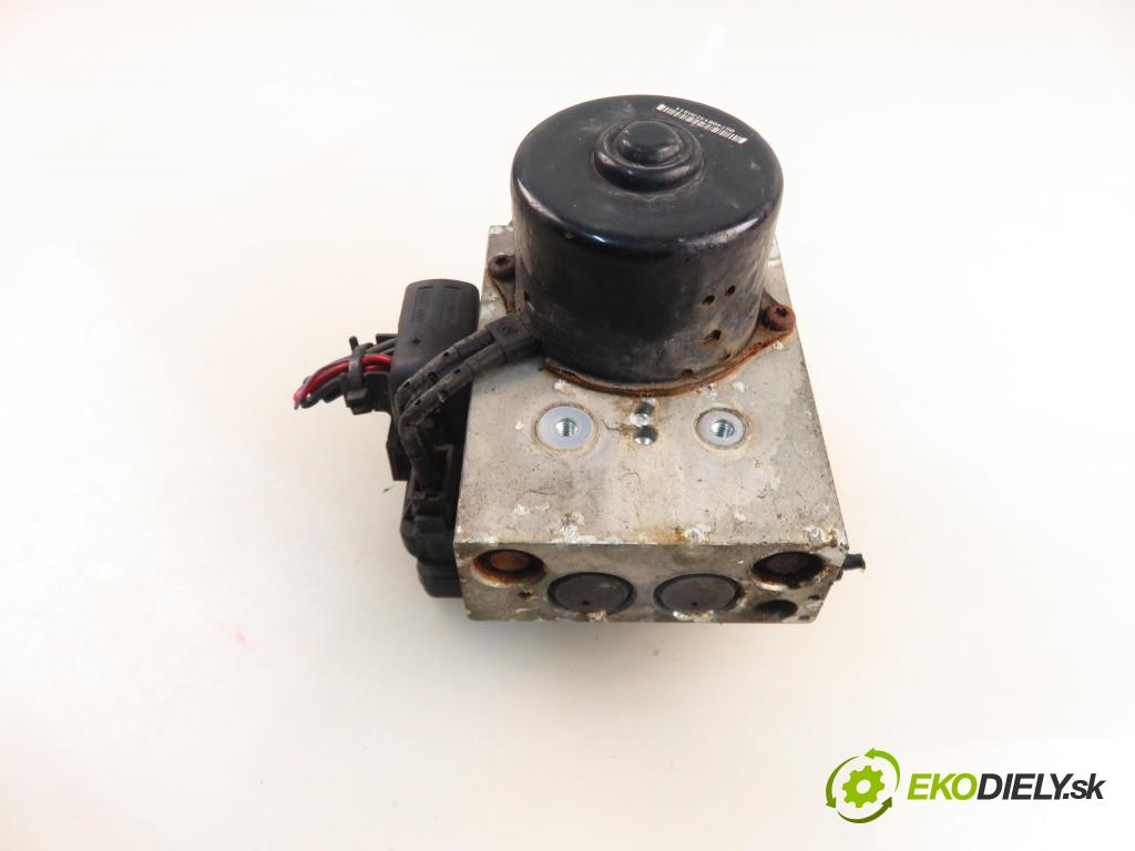 OPEL MOVANO Platforma / podwoyie (X70) KABINA/PLATFORMA 2001 84,00 2.8 DTI 114 SOFIM - S9W 702 2799,00 Pumpa ABS 10094614033 ; 8200036532B (Pumpa ABS)