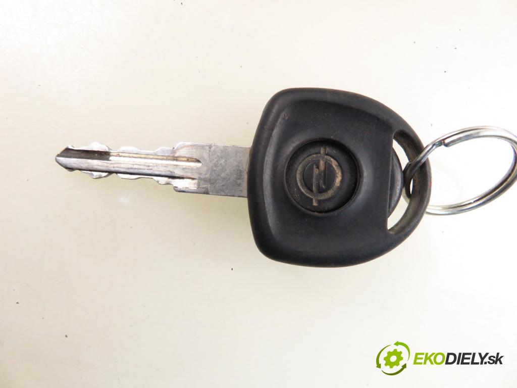 OPEL CORSA B (S93) HB 2000 40,00 1.0 i 12V 54 - X 10 XE 973,00 spinačka 90532625 ; 5WK4597 (Spínacia skrinka)