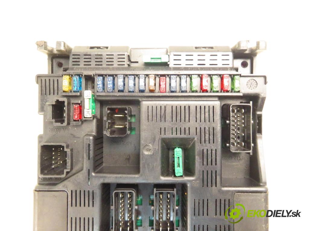 PEUGEOT 307 (3A/C) HB 2003 50,00 1.4 HDi - 8HZ (DV4TD) 1398,00 MODUL BSI 9636760580F ; 9644098380