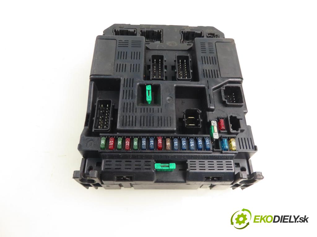 PEUGEOT 307 (3A/C) HB 2003 50,00 1.4 HDi - 8HZ (DV4TD) 1398,00 MODUL BSI 9636760580F ; 9644098380