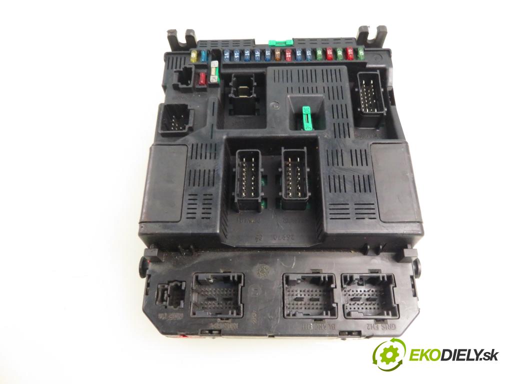 PEUGEOT 307 (3A/C) HB 2003 50,00 1.4 HDi - 8HZ (DV4TD) 1398,00 MODUL BSI 9636760580F ; 9644098380