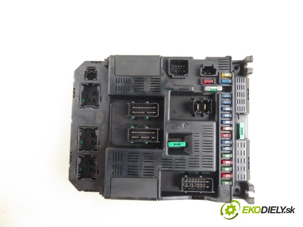 PEUGEOT 307 (3A/C) HB 2003 50,00 1.4 HDi - 8HZ (DV4TD) 1398,00 MODUL BSI 9636760580F ; 9644098380