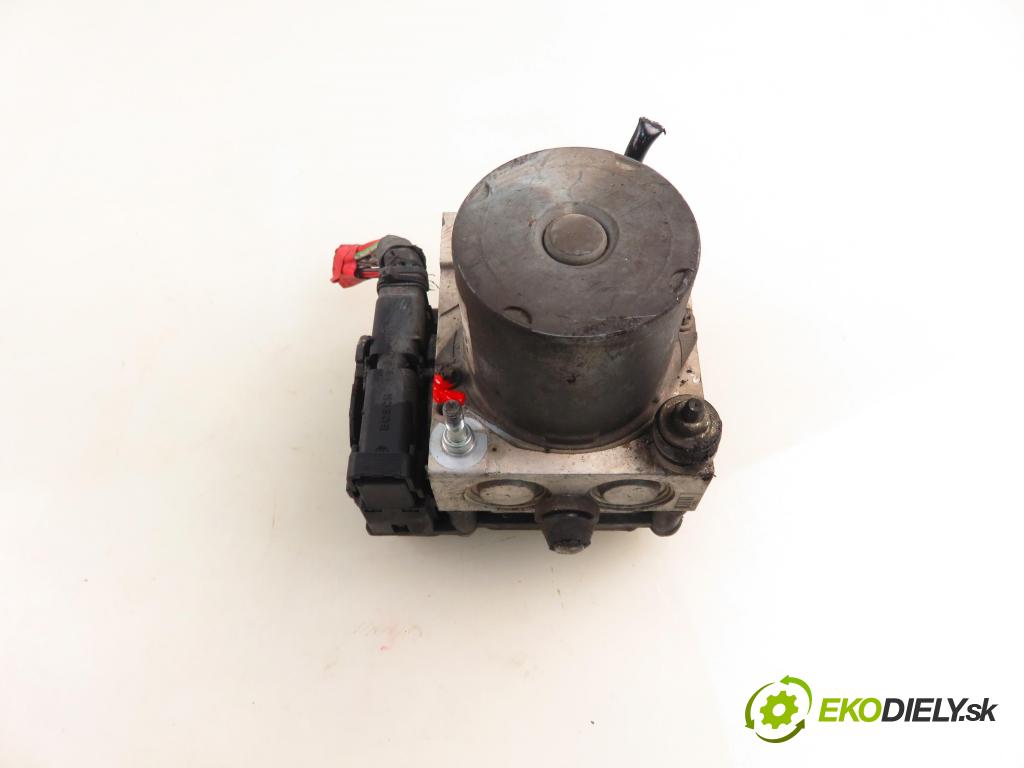 FIAT GRANDE PUNTO (199_) HB 2006 66,00 1.3 D Multijet 90 - 199 A3.000 1248,00 Pumpa ABS 0265950628 ; 51786433 (Pumpa ABS)