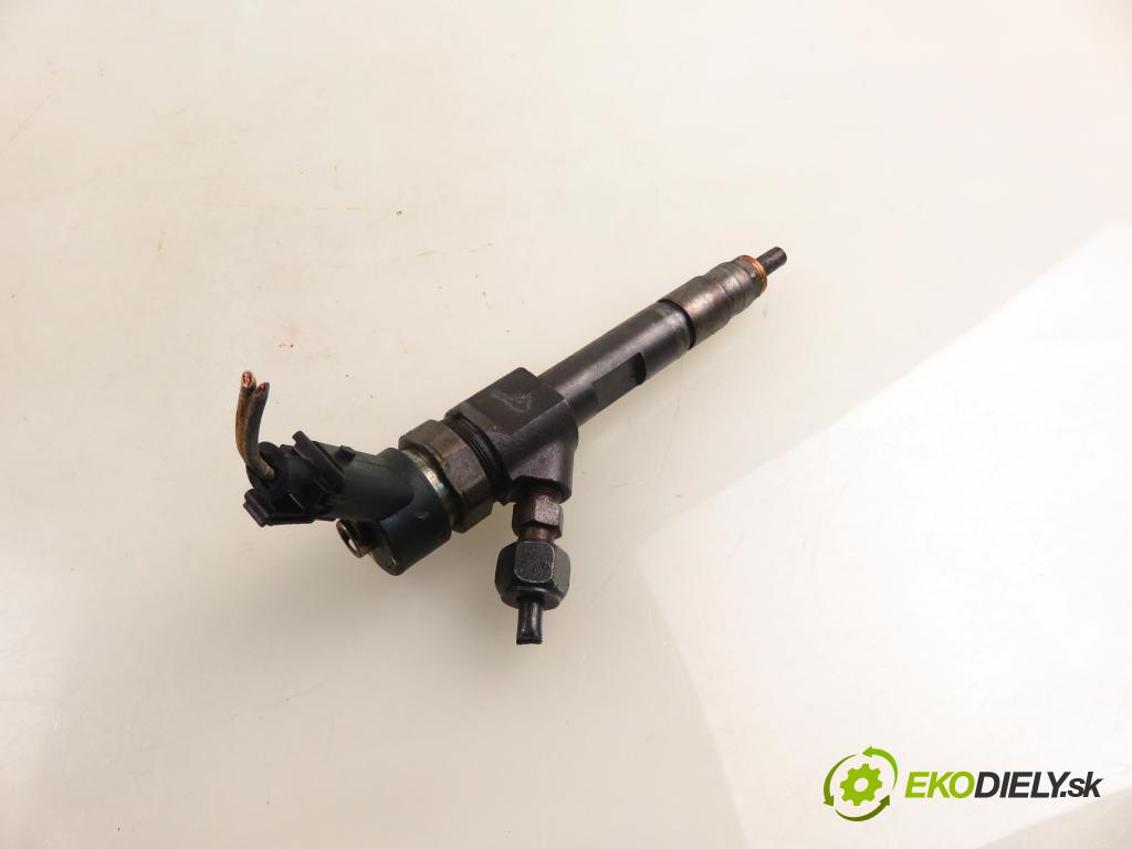 RENAULT MEGANE II Kombi (KM0/1_) KOMBI 2006 96,00 1.9 dCi - 131  F9Q 804  1870,00 vstrekovač 0445110230 ; 8200389369 (Vstrekovač paliva)