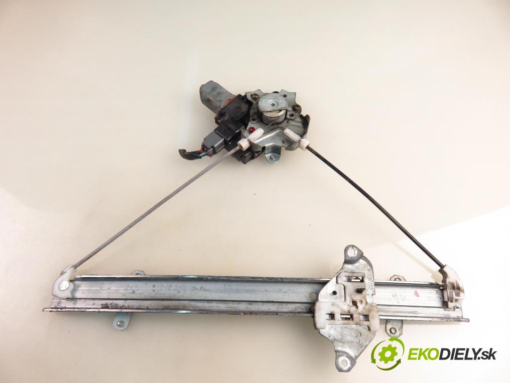 MITSUBISHI OUTLANDER I (CU_W) SUV 2003 100,00 2.0 4WD (CU2W) - 4G63 (DOHC 16V) 1997,00 mechanismus oken PPE MR573886RH