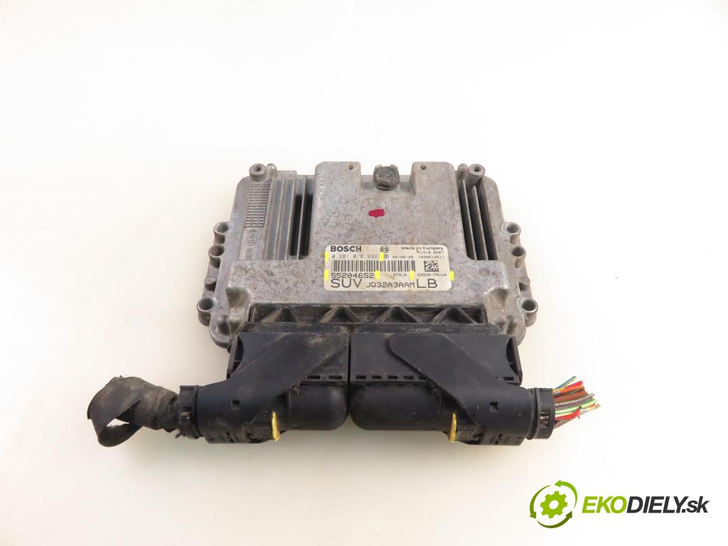 SUZUKI SX4 (EY, GY) CROSSOVER 2006 88,00 1.9 DDiS 4x4 (RW 419D) - D19AA 1910,00 Riadiaca jednotka Motor 55204652 ; 3392079JQ0 ; 0281012992