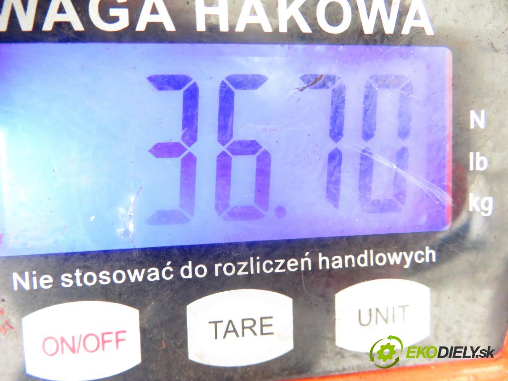 OPEL CORSA C (X01) HB 2004 51,00 1.3 CDTI - Z 13 DT 1248,00 výztuha zadní část ABS