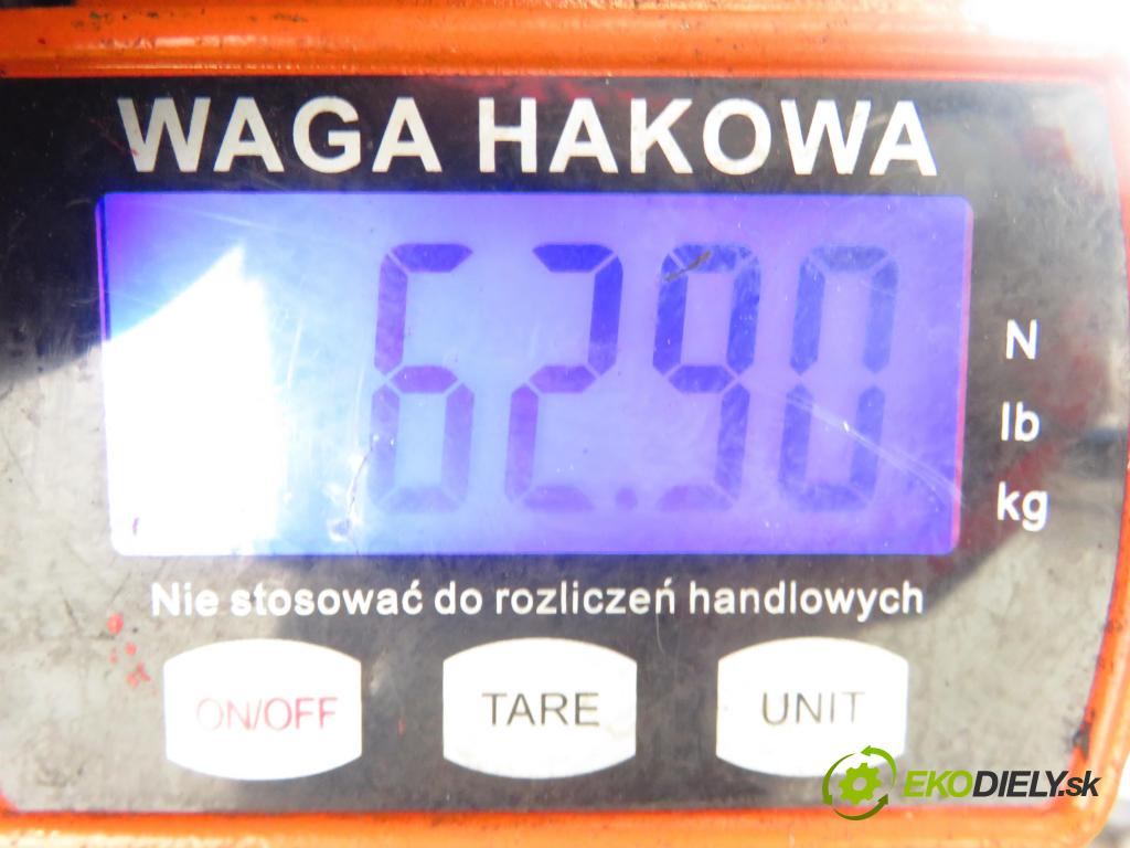 PEUGEOT 206 liftback (2A/C) HB 2002 440,00 1.1 i - HFX (TU1JP) 1124,00 výztuha zadní část ABS