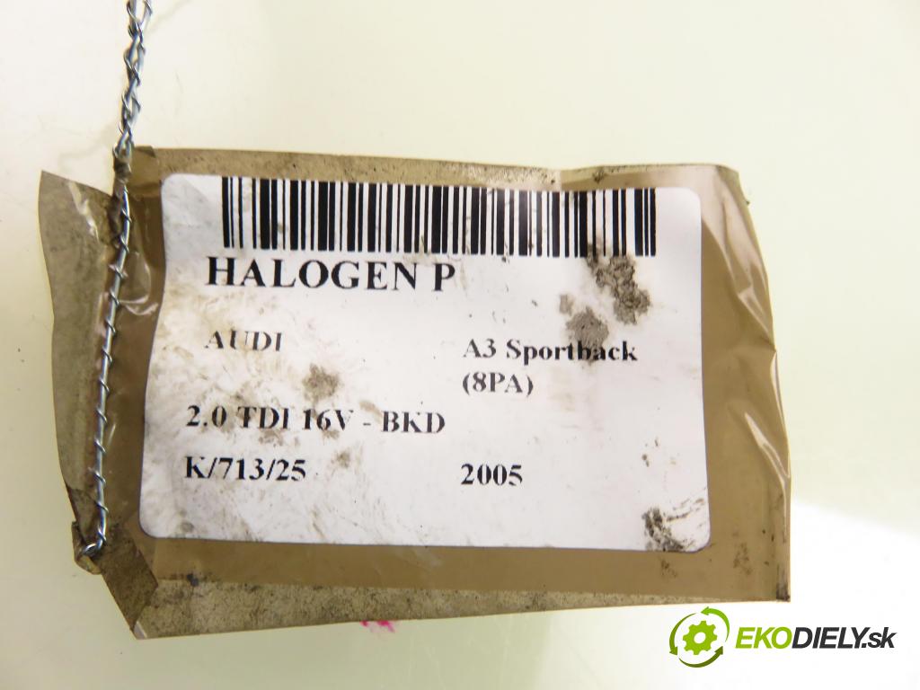 AUDI A3 Sportback (8PA) HB 2005 103,00 2.0 TDI 16V - BKD 1968,00 Hmlové svetlo, hmlovka P