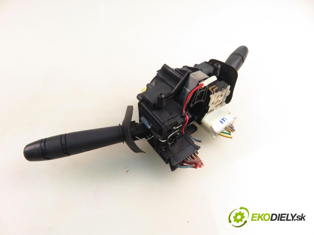 OPEL MOVANO Platforma / podwoyie (X70) KABINA/PLATFORMA 2001 84,00 2.8 DTI 114 SOFIM - S9W 702 2799,00 PAKA/ŘAZENÍ/SADA: 7700354626 ; 54034997A