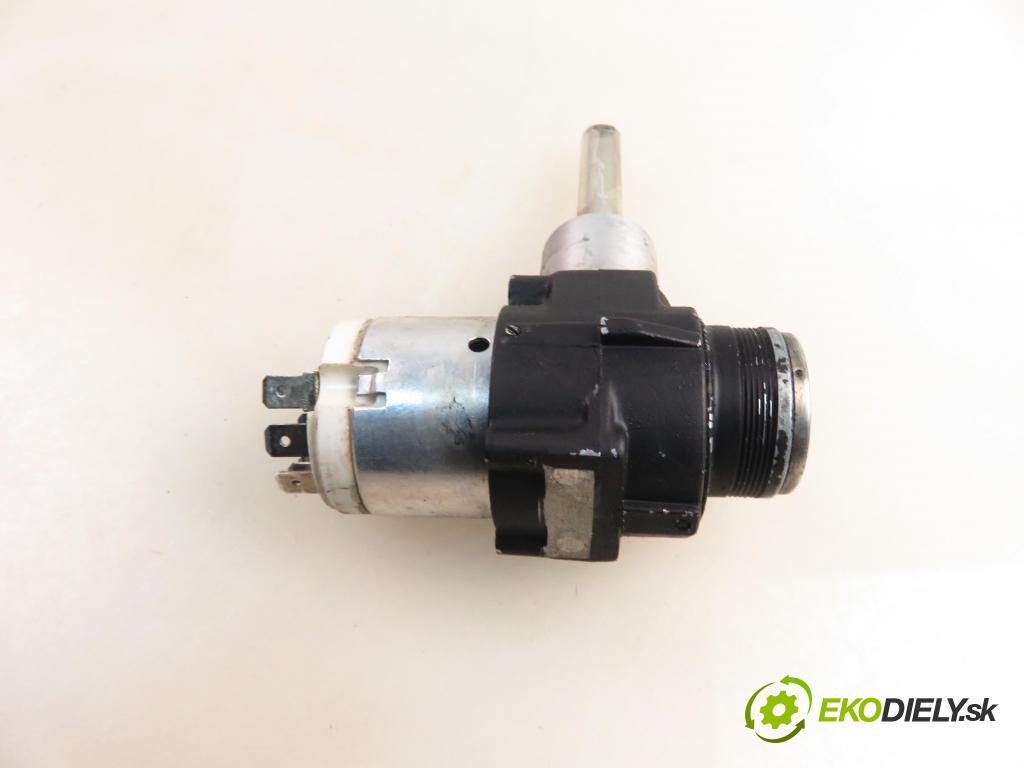 SKODA FELICIA I (6U1) HB 1996 43,00 1.3 - AMJ 1289,00 spinačka  (Spínacia skrinka)