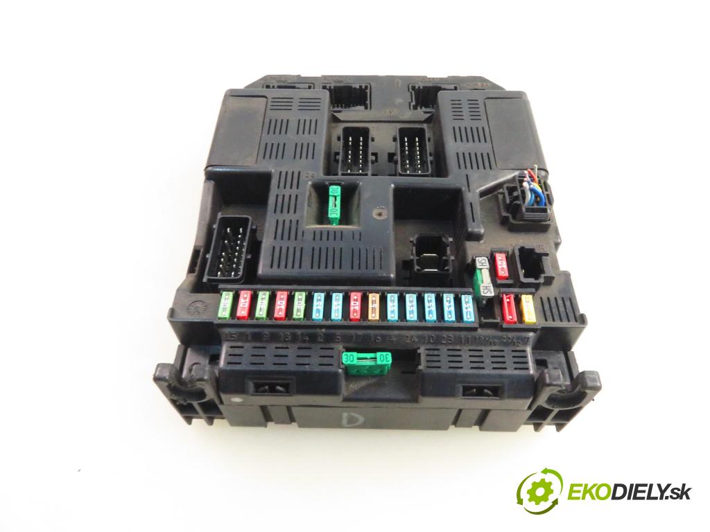 PEUGEOT 307 (3A/C) HB 2001 79,00 2.0 HDi 110 - RHS 1997,00 MODUL BSI 9636760580E ; 9644098280