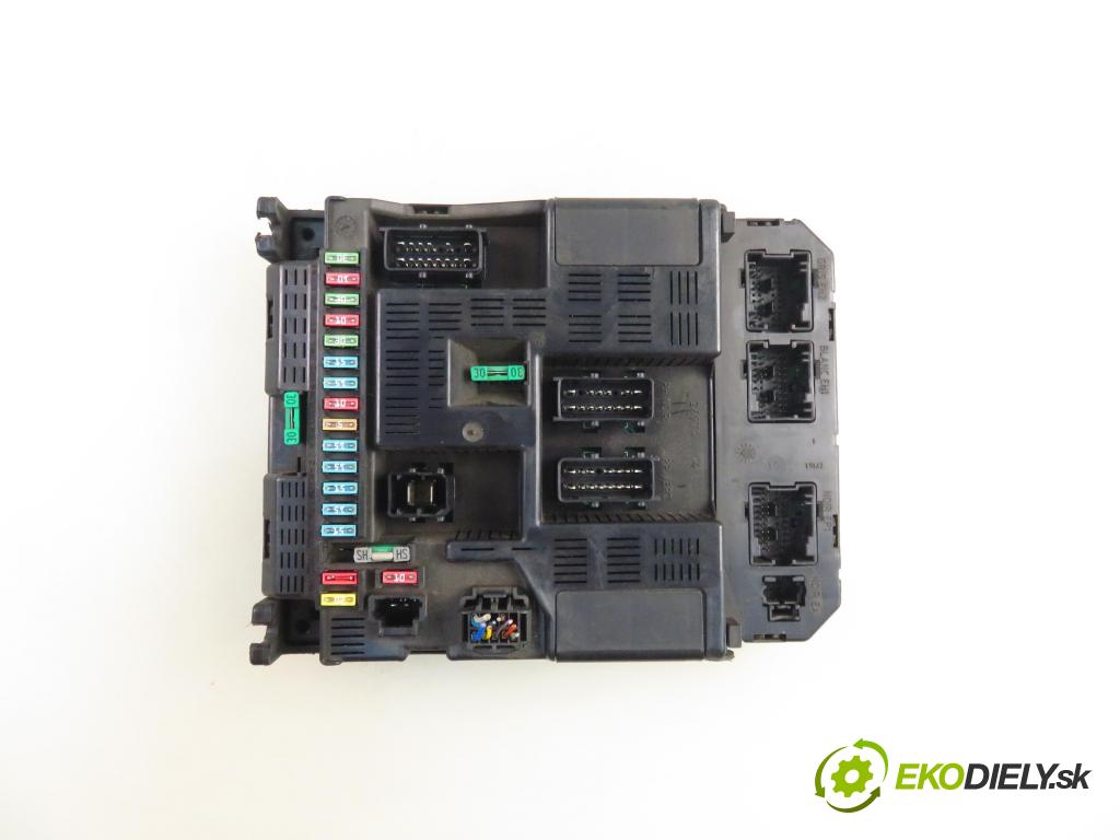 PEUGEOT 307 (3A/C) HB 2001 79,00 2.0 HDi 110 - RHS 1997,00 MODUL BSI 9636760580E ; 9644098280