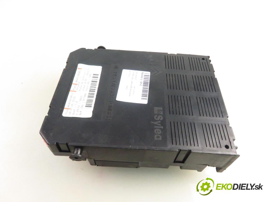 PEUGEOT 307 (3A/C) HB 2001 79,00 2.0 HDi 110 - RHS 1997,00 MODUL BSI 9636760580E ; 9644098280