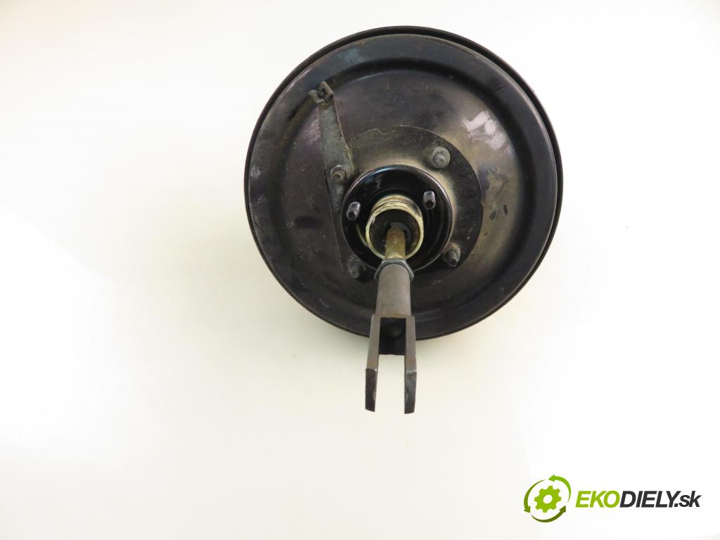 AUDI 80 (8C, B4) SEDAN 1994 66,00 2.0 90 - ABT 1984,00 Posilovač 4A0612105Q (Servočerpadlo, pumpa riadenia)