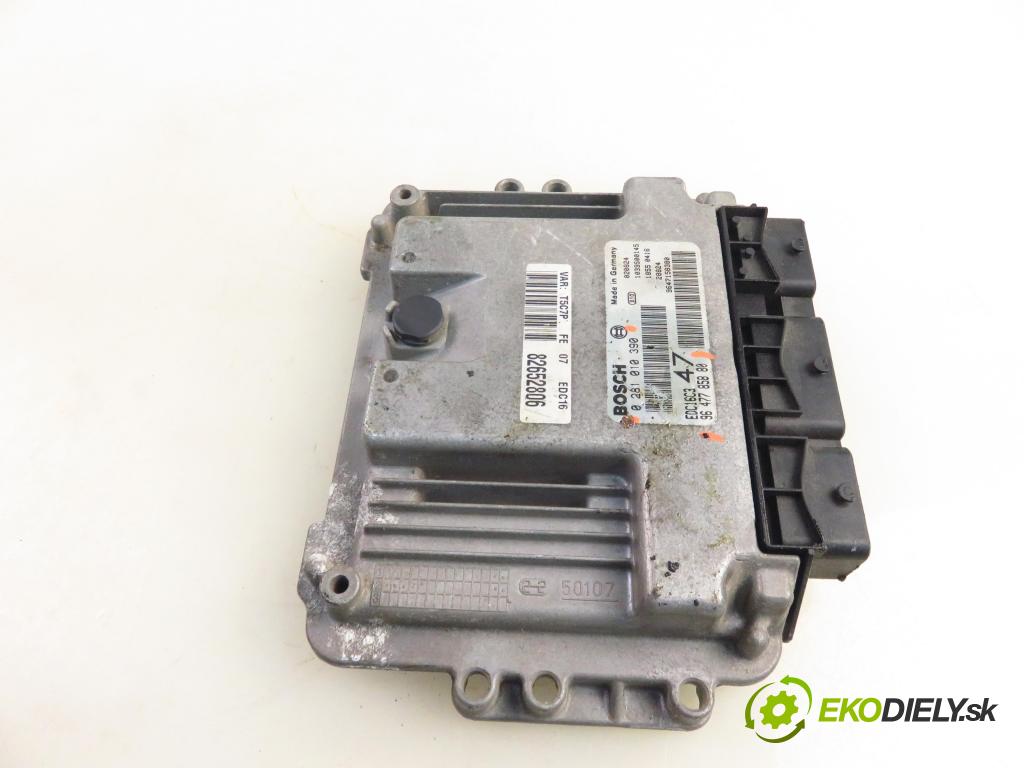 PEUGEOT 307 (3A/C) HB 2003 50,00 1.4 HDi - 8HZ (DV4TD) 1398,00 Riadiaca jednotka Motor 0281010390 ; 9647785880