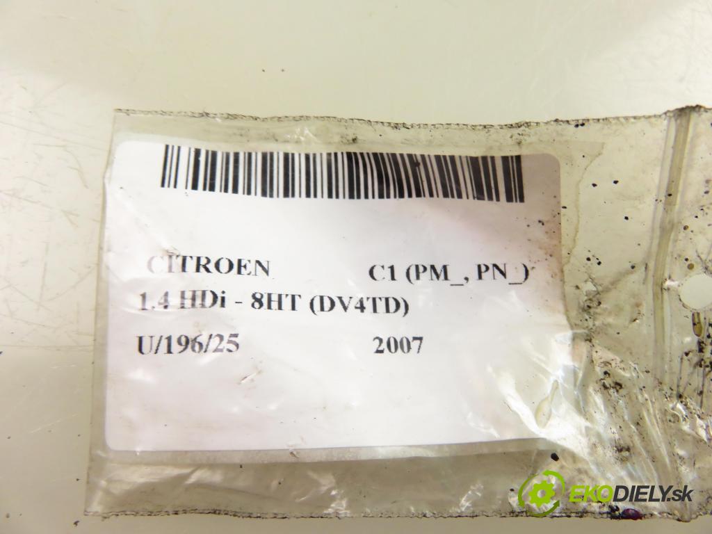 CITROEN C1 (PM_, PN_) HB 2007 40,00 1.4 HDi - 8HT (DV4TD) 1398,00 vstřikovač 9654551080 (Vstřikovače)