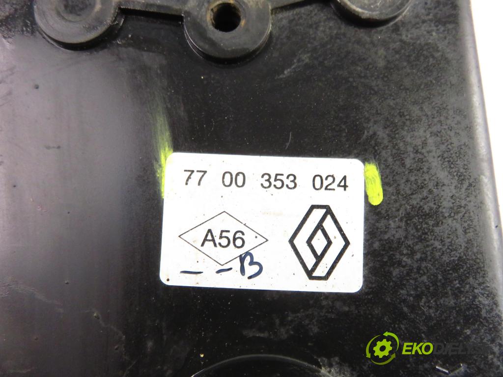 OPEL MOVANO Platforma / podwoyie (X70) KABINA/PLATFORMA 2001 84,00 2.8 DTI 114 SOFIM - S9W 702 2799,00 světlo 7700353024
