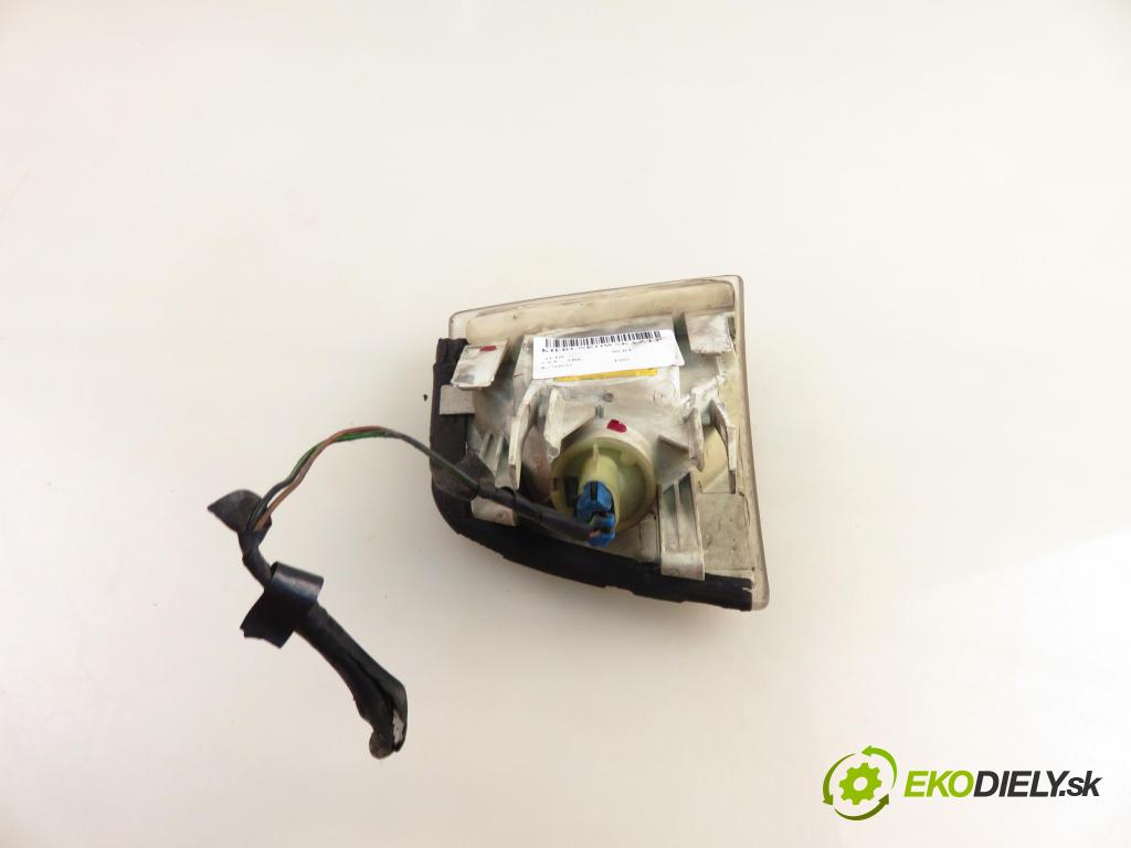 AUDI 80 (8C, B4) SEDAN 1992 85,00 2.0 E 115 - ABK 1984,00 směrovka LP