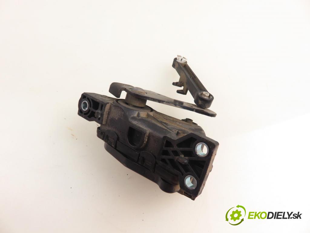 RENAULT CLIO II (BB_, CB_) HB 2004 48,00 1.5 dCi 65 - K9K 704 1461,00 Potenciometer plynu 8200089851 ; 6PV00811924 (Potenciometer plynového pedálu)